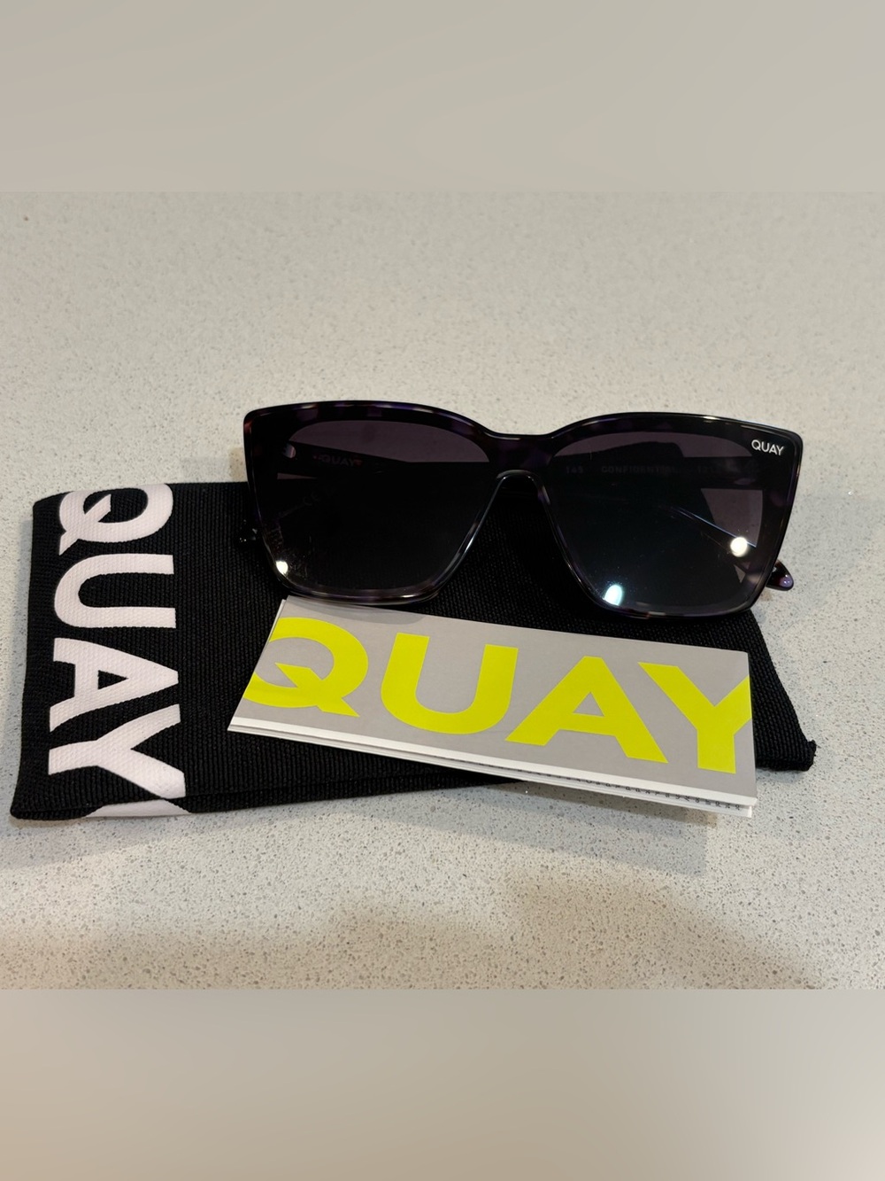 Quay Australia Confidential purple/tortoise